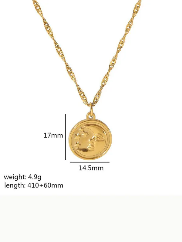 Fashionable and versatile heart-shaped textured pendant necklace