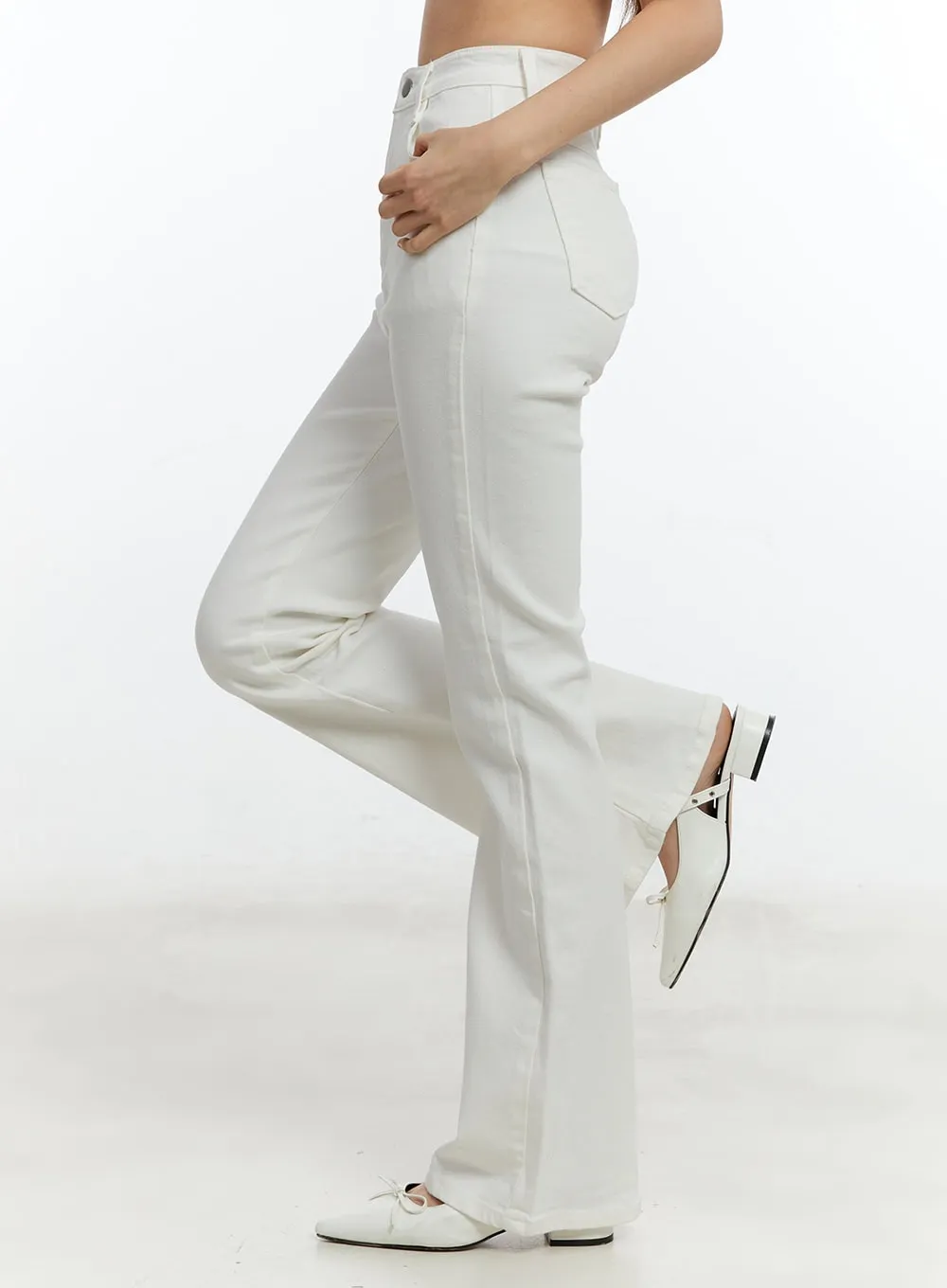Slim-Fit High-Waisted Flared Trousers CM521