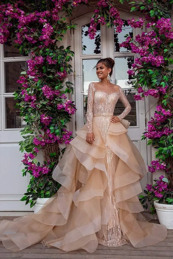 Sparkling Wedding Dress With Detachable Skirt